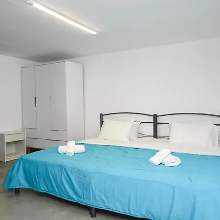 Christy * Platys Gialos (Mykonos)